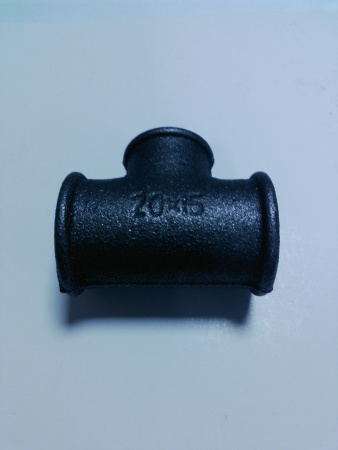 Тройник редукционный черный 3/4" х 1/2" х 3/4" (РВ х РВ х РВ) - КонтурТерм